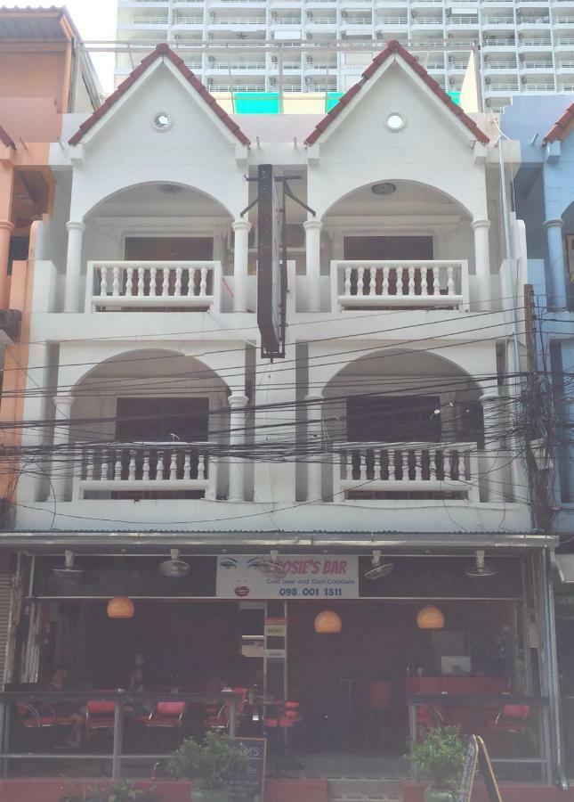 Escobar Guesthouse جومتين بيتش المظهر الخارجي الصورة