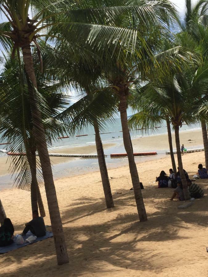 Escobar Guesthouse جومتين بيتش المظهر الخارجي الصورة
