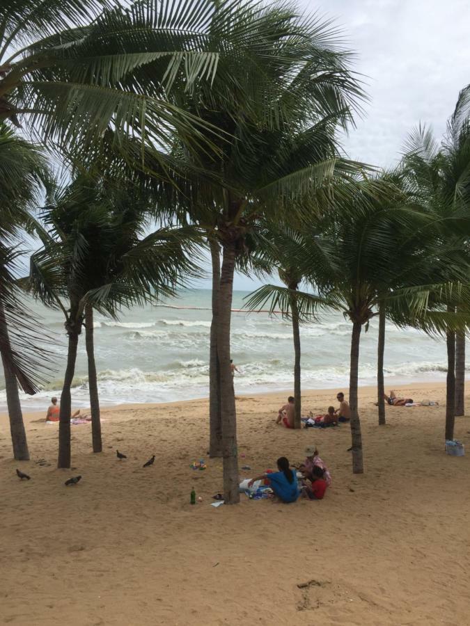 Escobar Guesthouse جومتين بيتش المظهر الخارجي الصورة
