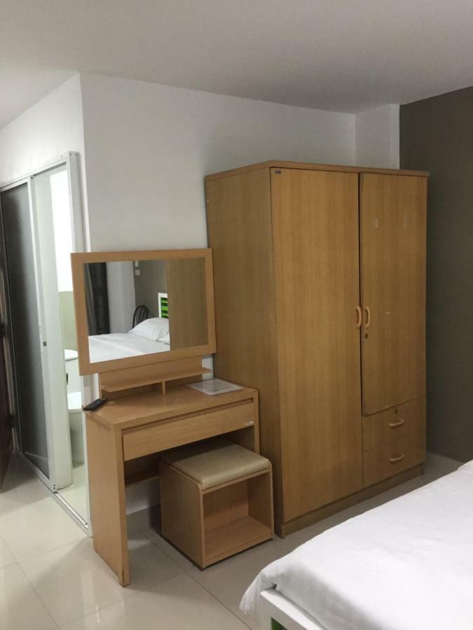 Escobar Guesthouse جومتين بيتش المظهر الخارجي الصورة