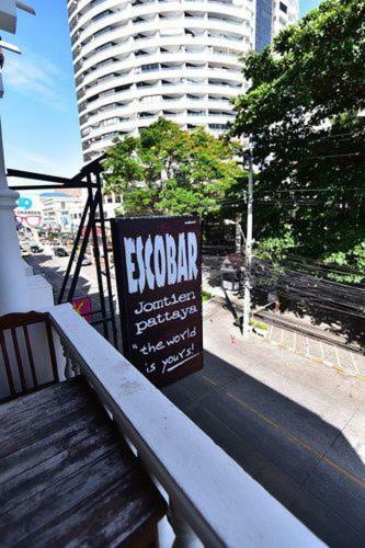 Escobar Guesthouse جومتين بيتش المظهر الخارجي الصورة